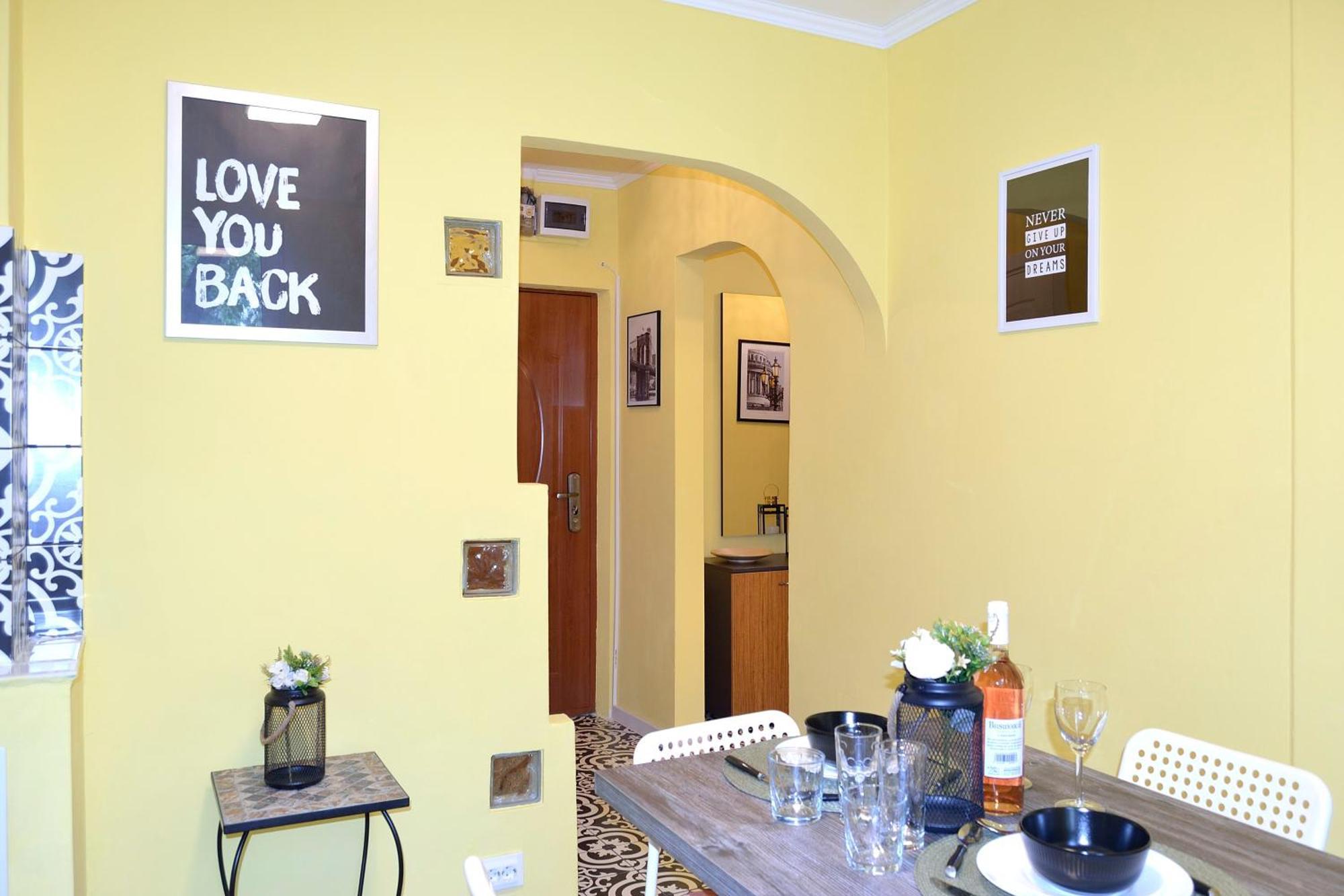 Cozy 2 Rooms Apartment Drumul Taberei Bukarest Exteriör bild
