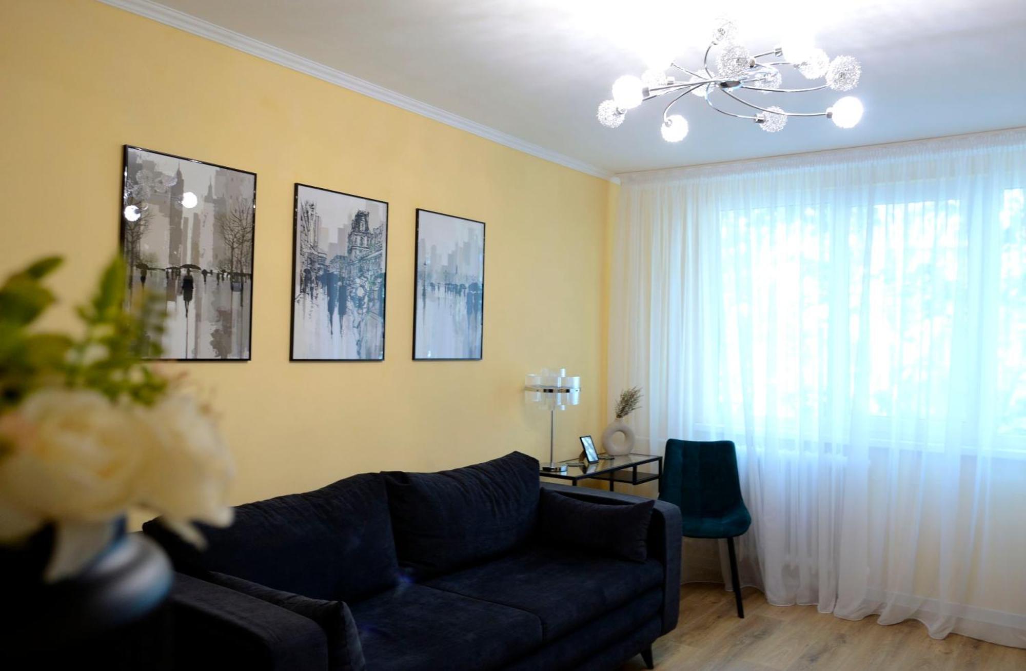Cozy 2 Rooms Apartment Drumul Taberei Bukarest Exteriör bild