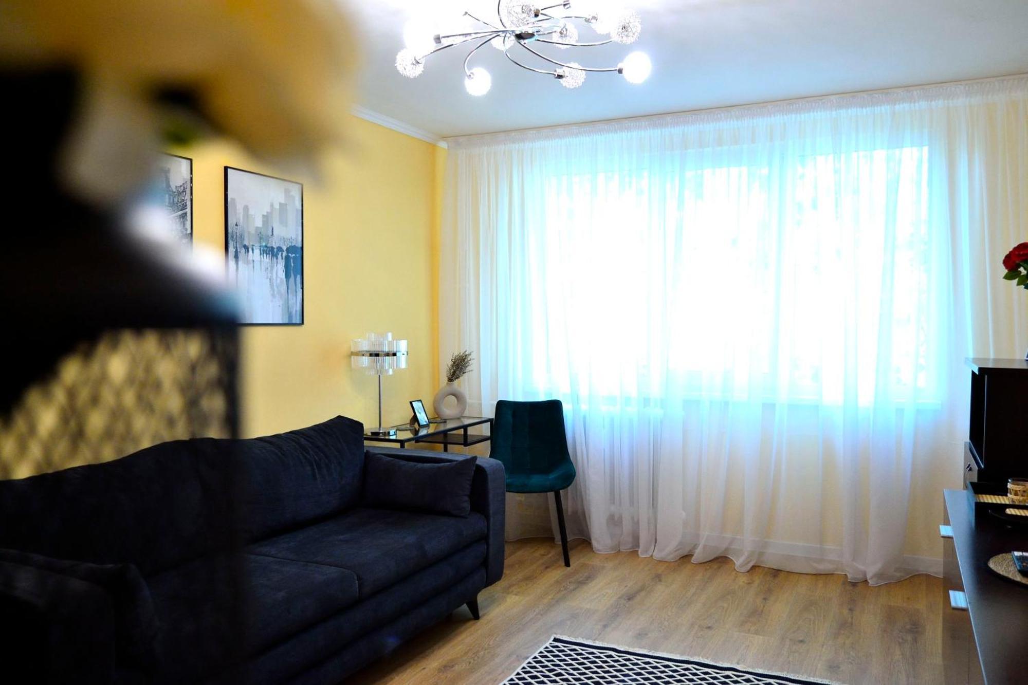 Cozy 2 Rooms Apartment Drumul Taberei Bukarest Exteriör bild